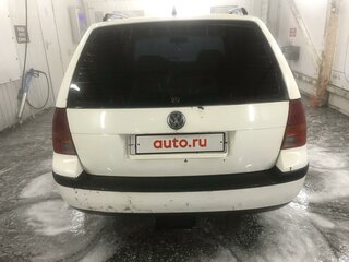 2000 Volkswagen Golf IV, белый, 380000 рублей, вид 5
