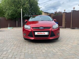 2012 Ford Focus III, красный, 700000 рублей, вид 2