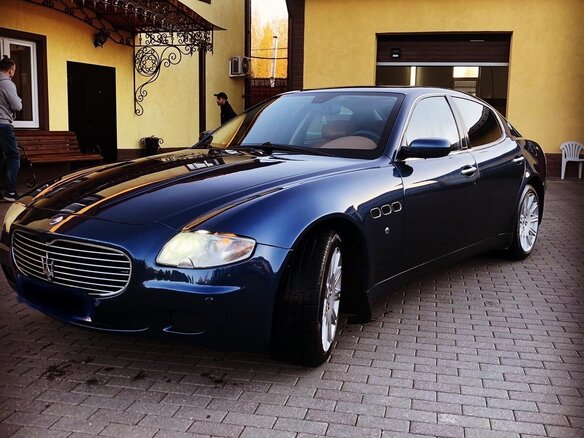 2004 Maserati Quattroporte AMT V, синий - вид 3