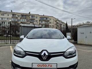 2014 Renault Megane III Рестайлинг 2, белый, 850000 рублей, вид 2