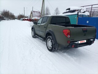 2012 Mitsubishi L200 IV, зелёный, 1600000 рублей, вид 4