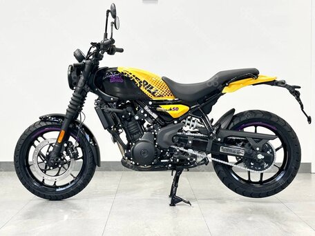 2025 Royal Enfield Guerrilla 450, жёлтый, 559000 рублей, вид 2