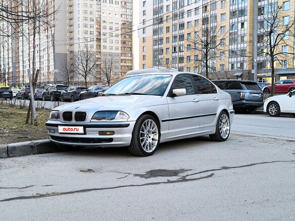2000 BMW 3 серии 325i IV (E46), серебристый, 600000 рублей