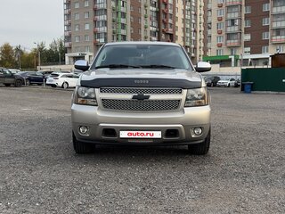2008 Chevrolet Tahoe III, бежевый, 1850000 рублей, вид 1