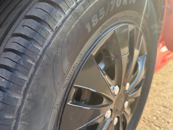 2009 Peugeot 206, красный, 350000 рублей - вид 7
