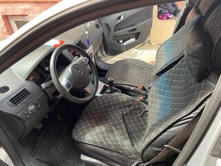 2011 Opel Astra H Рестайлинг, серебристый, 599999 рублей, вид 4