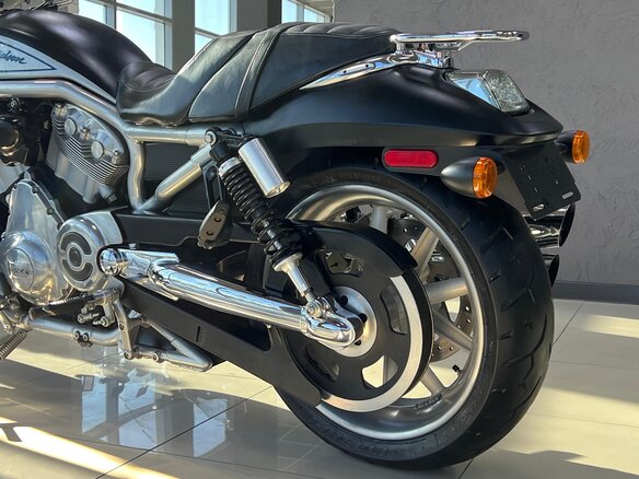 2005 Harley-Davidson Street Rod, серебристый - вид 14