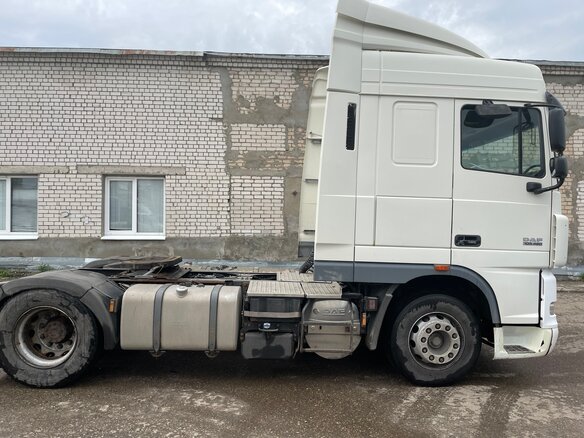 2011 DAF XF 105, белый, 2500000 рублей - вид 3