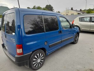 2011 Peugeot Partner I Рестайлинг, синий, 370000 рублей, вид 3