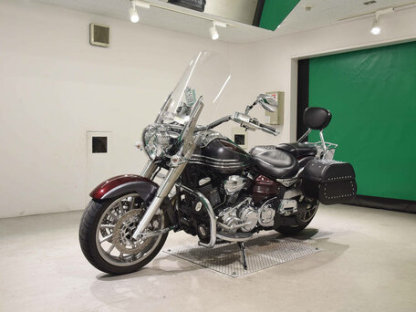 2008 Yamaha XV 1900, серебристый, 866879 рублей, вид 3