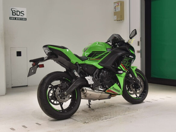 2023 Kawasaki Ninja 650, зелёный, 1100000 рублей - вид 4