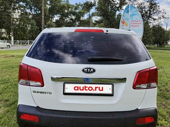 2011 Kia Sorento II, белый, 1150000 рублей - вид 18