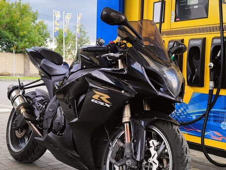 2010 Suzuki GSX-R 1000, чёрный, 900000 рублей, вид 1