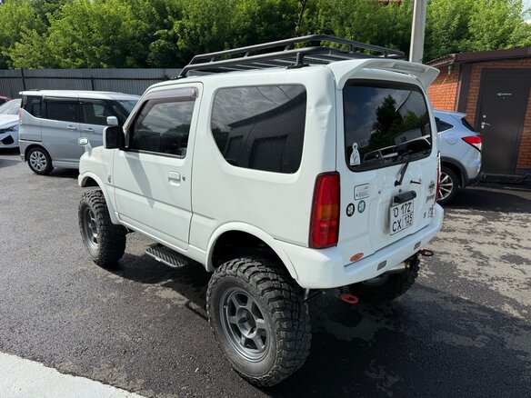 2007 Suzuki Jimny Kei car III Рестайлинг 1, белый, 799000 рублей - вид 5