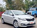 2016 Kia Rio III Рестайлинг, серебристый, 690000 рублей - вид 1