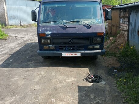 1989 Volkswagen LT, синий, 300000 рублей, вид 2