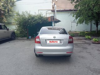 2013 Skoda Octavia II (A5) Рестайлинг, серебристый, 650000 рублей, вид 5