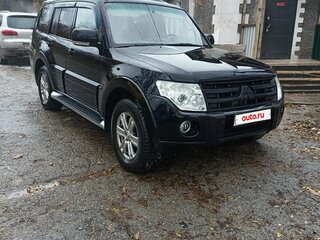2007 Mitsubishi Pajero IV, чёрный, 1450000 рублей, вид 4