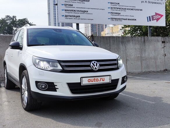 2013 Volkswagen Tiguan I Рестайлинг, белый, 2300000 рублей - вид 3