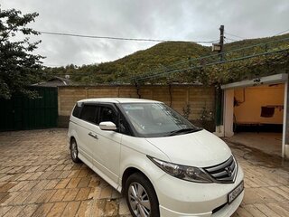 2007 Honda Elysion I Рестайлинг, белый, 1650000 рублей, вид 2