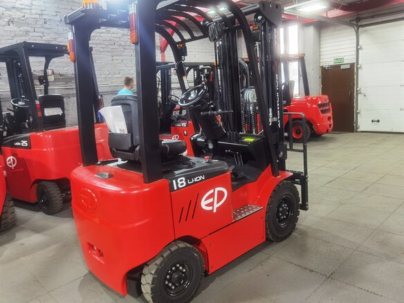 2021 EP Equipment EFL181, пурпурный - вид 2