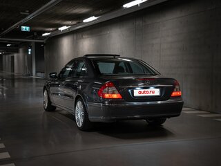 2008 Mercedes-Benz E-Класс 200 III (W211, S211) Рестайлинг, серебристый, 1800000 рублей, вид 4