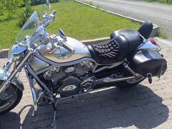 2003 Harley-Davidson V-Rod, серебристый, 950000 рублей - вид 3