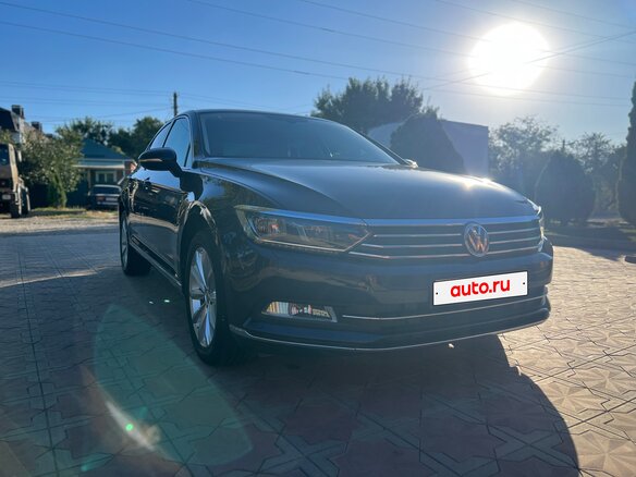2015 Volkswagen Passat B8, синий, 1800000 рублей - вид 6