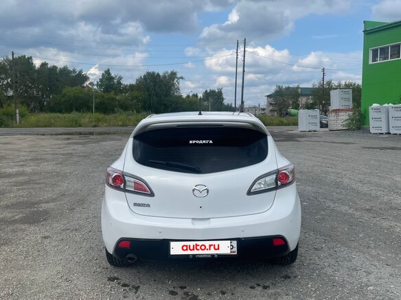2011 Mazda 3 II (BL) Рестайлинг, белый, 1000000 рублей - вид 5
