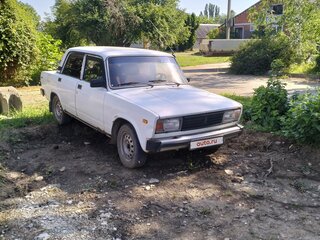 2003 Lada (ВАЗ) 2105, белый, 130000 рублей, вид 3