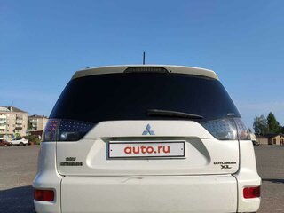 2012 Mitsubishi Outlander II Рестайлинг, белый, 1200000 рублей, вид 5
