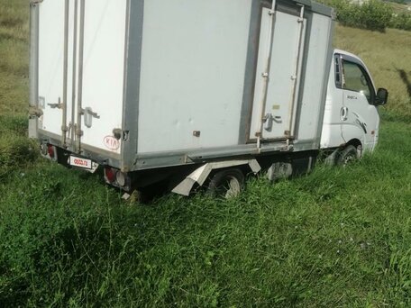 2007 Kia Bongo, белый, 800000 рублей, вид 2