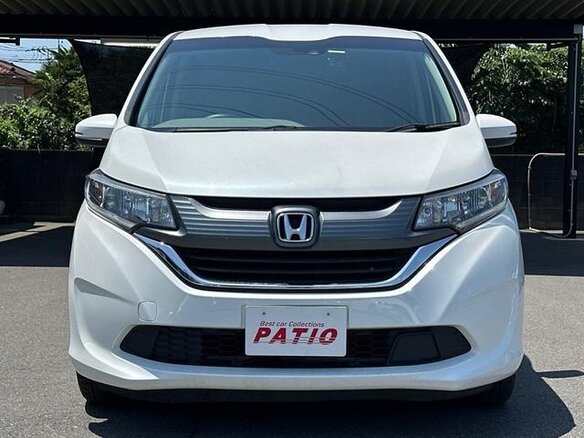 2019 Honda Freed II, белый, 1165000 рублей - вид 1