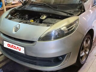 2012 Renault Scenic Grand III, серый, 550000 рублей, вид 2