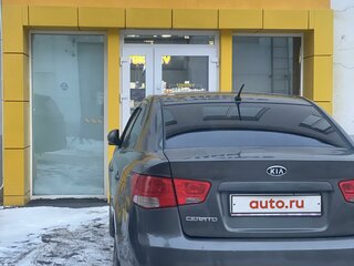 2013 Kia Cerato 6-speed II, серый, 946000 рублей, вид 4