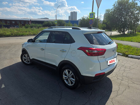 2019 Hyundai Creta I, белый, 1690000 рублей, вид 5