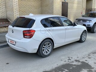 2012 BMW 1 серии 116i II (F20/F21), белый, 1360000 рублей, вид 3