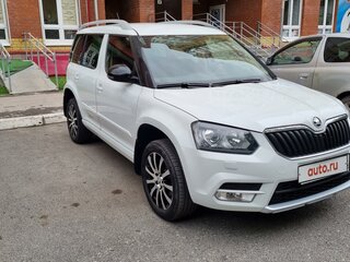 2015 Skoda Yeti I Рестайлинг, белый, 1650000 рублей, вид 2