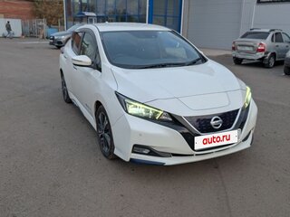 2021 Nissan Leaf II (ZE1), белый, 2200000 рублей, вид 4