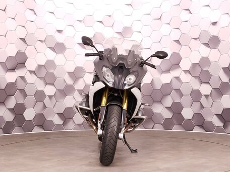 2017 BMW R 1200 RS, белый, 729000 рублей, вид 5