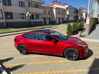 2021 Tesla Model 3 Performance I, красный, 2500000 рублей, вид 3