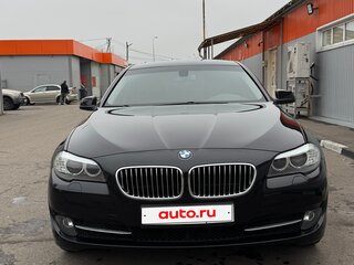 2011 BMW 5 серии 523i VI (F10/F11/F07), чёрный, 2500000 рублей, вид 4