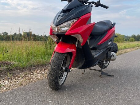 2023 Motoland T-MAX 150, красный, 70000 рублей, вид 2