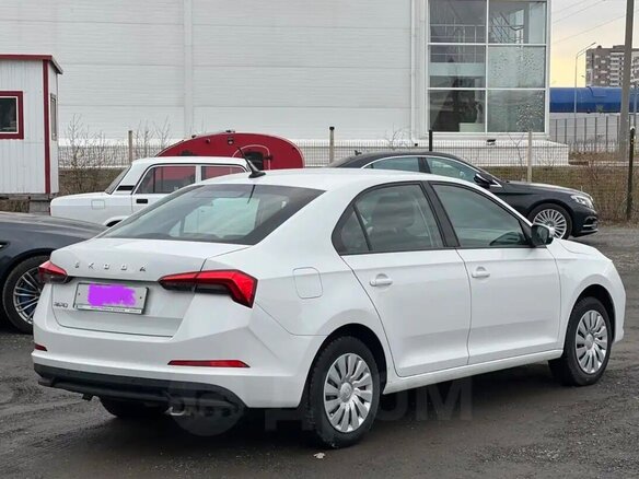 2020 Skoda Rapid II, белый, 1250000 рублей - вид 2