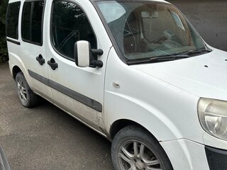 2011 Fiat Doblo I Рестайлинг, белый, 750000 рублей, вид 2