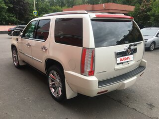 2013 Cadillac Escalade III, белый, 2800000 рублей, вид 4