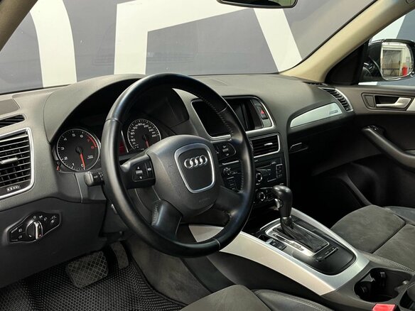 2009 Audi Q5 I (8R), чёрный - вид 6