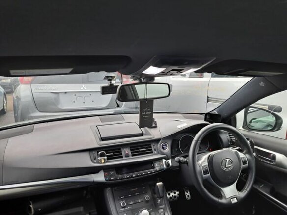 2011 Lexus CT 200h I, серебристый, 2900000 рублей - вид 11