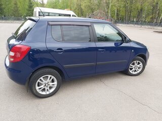 2011 Skoda Fabia II Рестайлинг, синий, 520000 рублей, вид 4