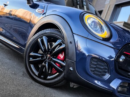 2018 Mini Hatch JCW III (F55/F56) Рестайлинг, синий, 2500000 рублей, вид 3